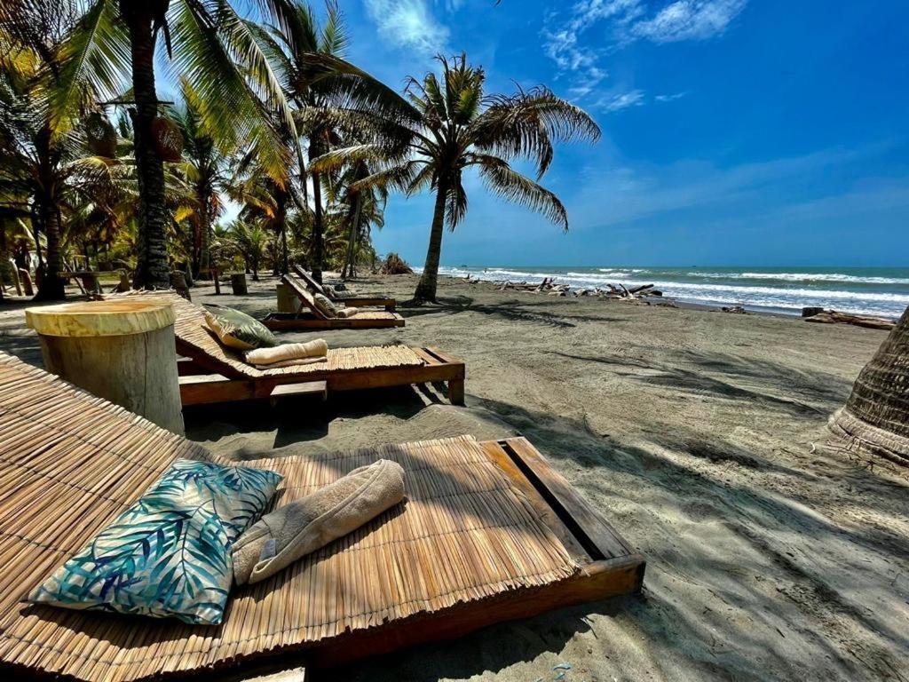 Playa Jaguar - Beach Club Monitos Eksteriør bilde