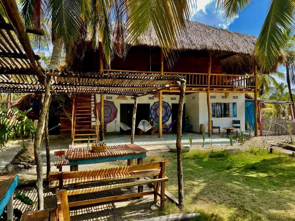 Playa Jaguar - Beach Club Monitos Eksteriør bilde